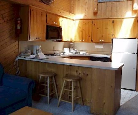 High Village Breezy Point Esterno foto